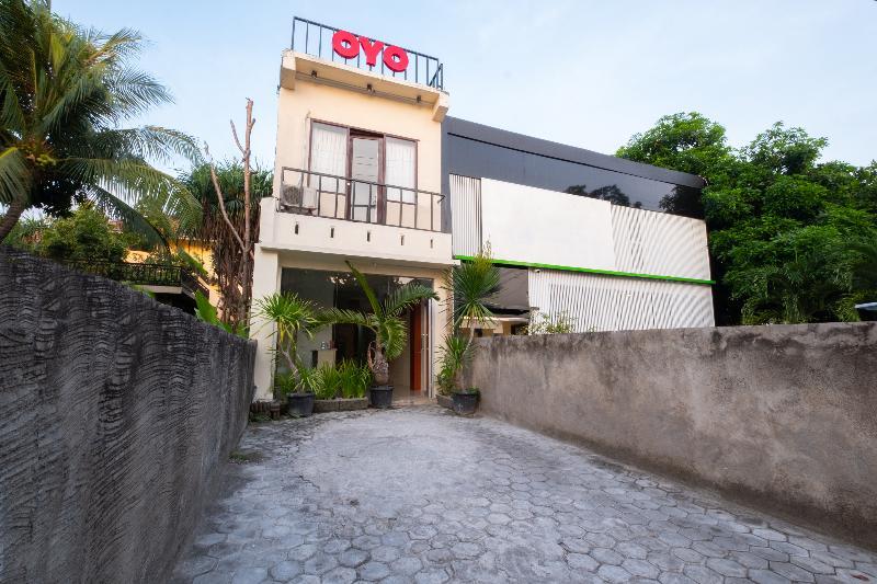 Oyo 1695 Royal Senggigi Hotel Zewnętrze zdjęcie